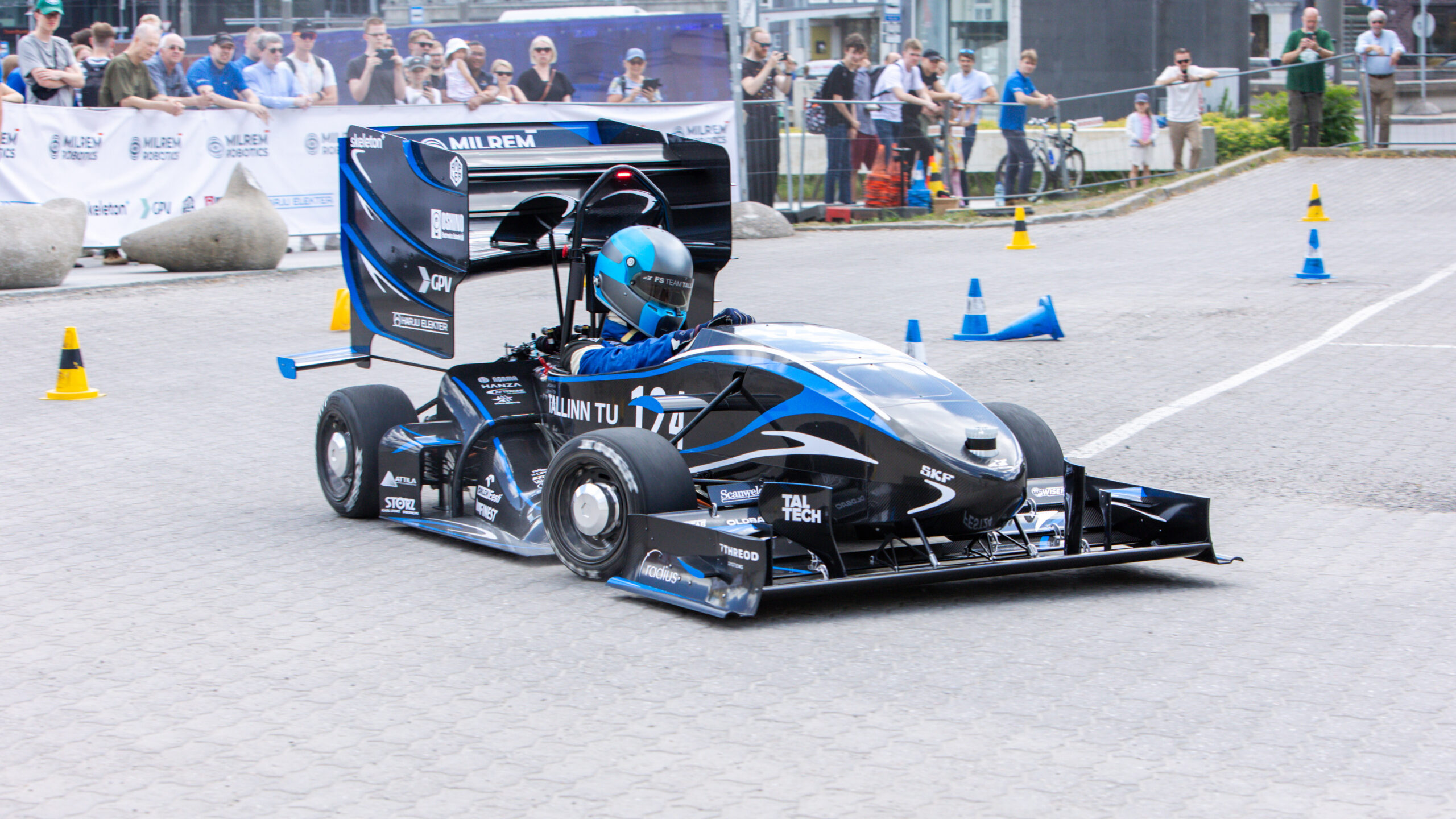 Metrosert Supports Student Formula Team with Precise Measurements