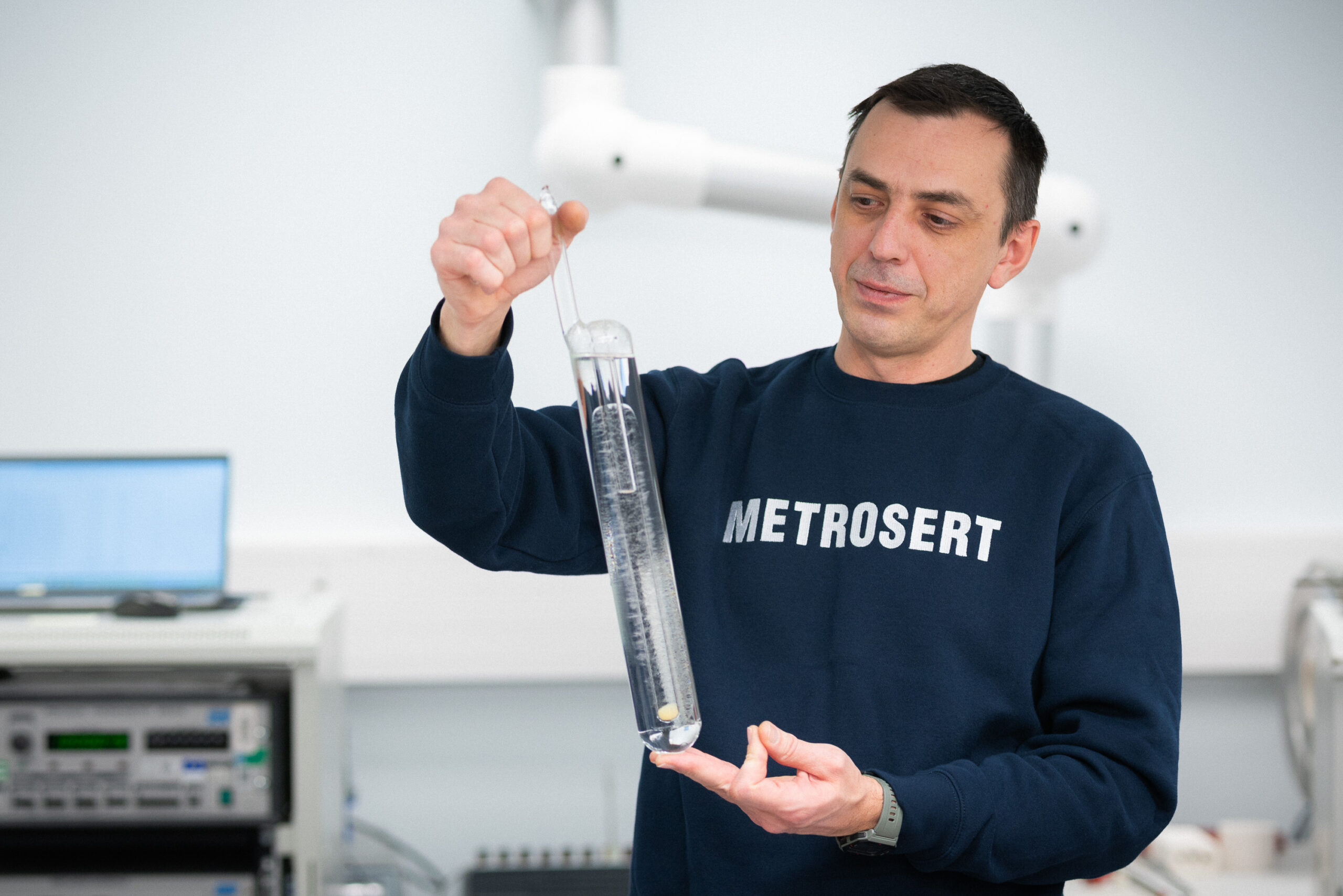 Measured World: Does a Thermometer Measure Your Temperature or Its Own?