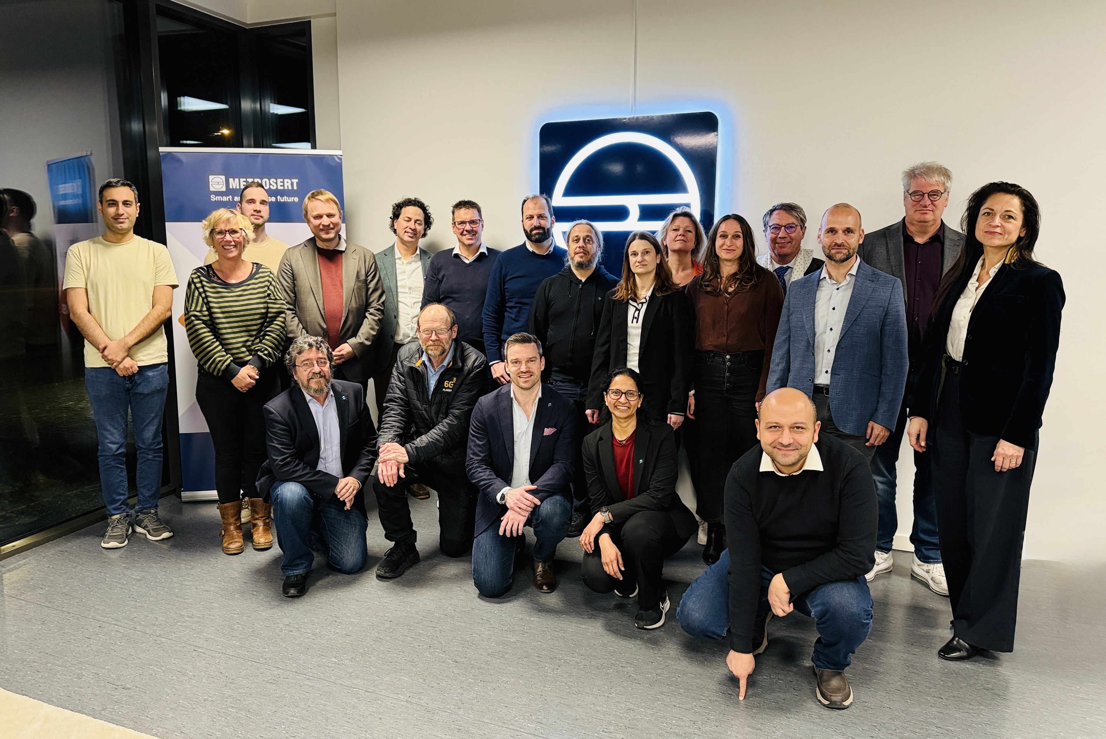 Euroopa robootikaeliit tutvus Metroserdi tipptasemel droonilaborite ja kiibikeskusega