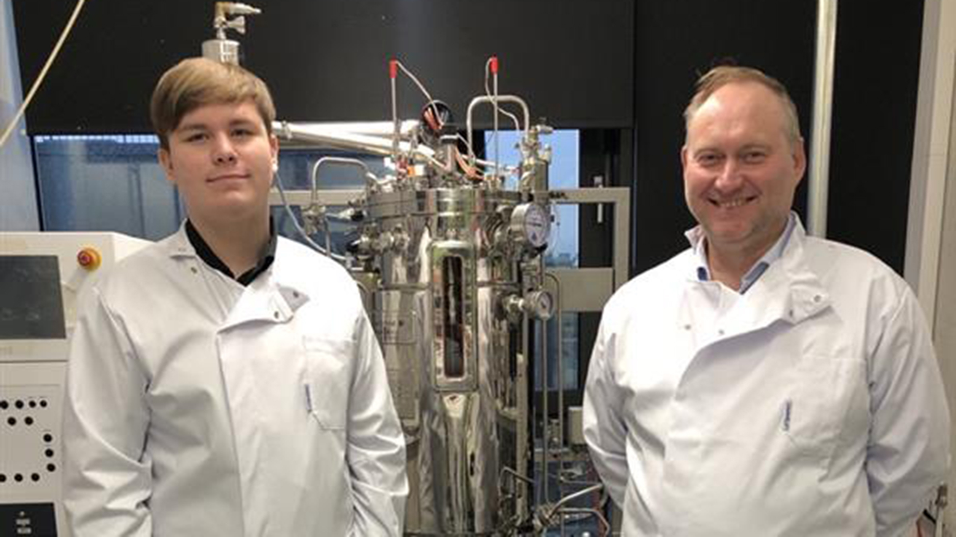 Töövarjupäev Metroserdis: noored nägid teaduse argipäeva rakendusuuringute keskuses ja metroloogia laborites